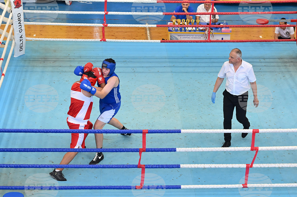 Спаринги определиха състава на България за европейското първенство по бокс за младежи и девойки в Чехия