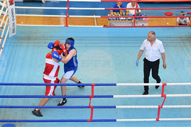 Спаринги определиха състава на България за европейското първенство по бокс за младежи и девойки в Чехия