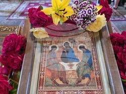 Село Капитановци - Петдесетница - Света литургия