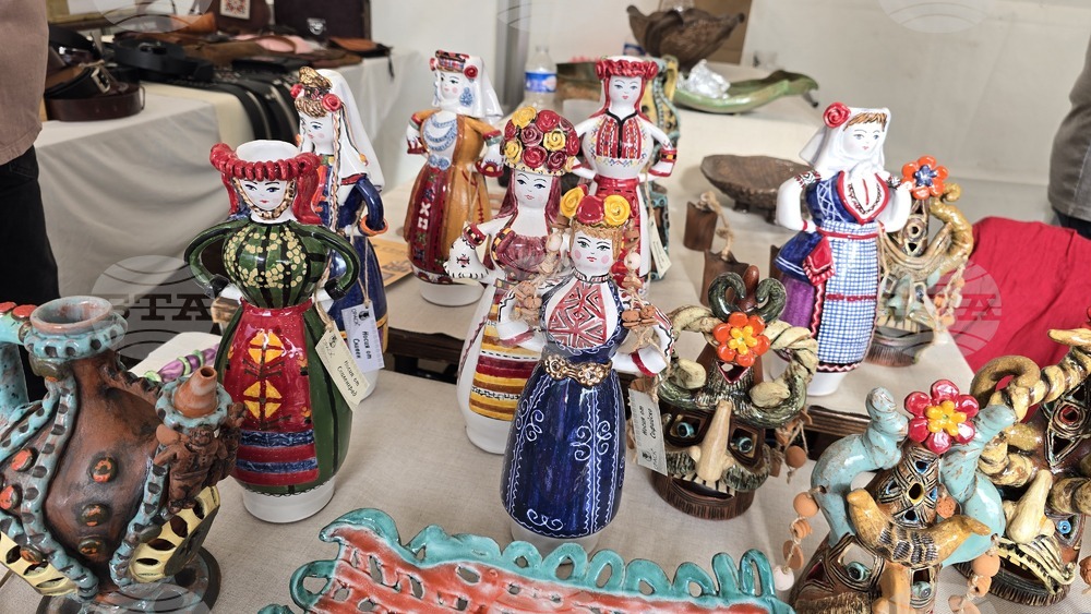 Folk Marketplace Brings Bulgarian Traditions to Lyon