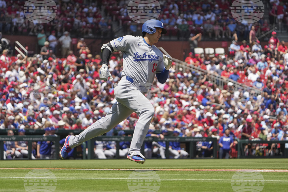 Dodgers Cardinals Baseball