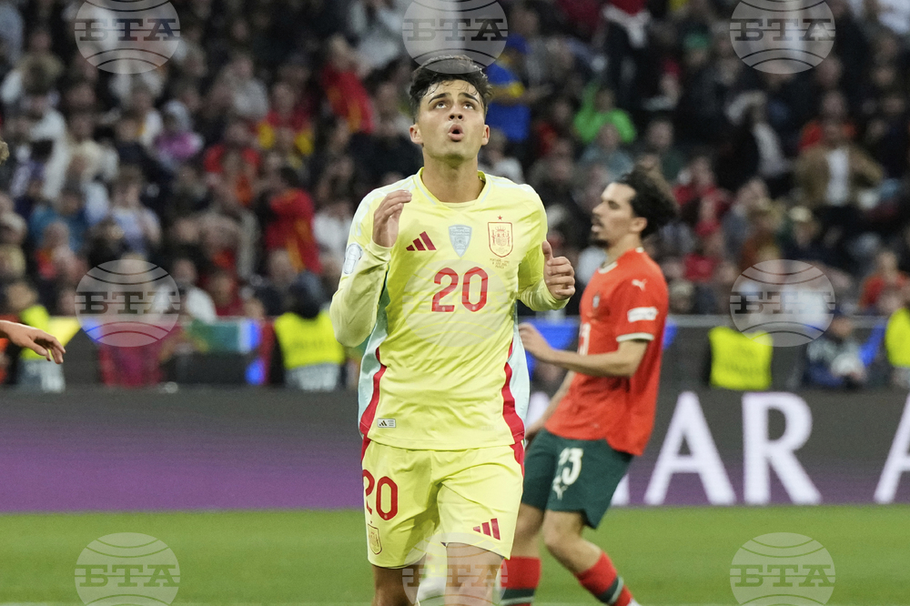 Педри: "Златната топка" на Родри доказва, че ролята на халфа вече получава признание" 