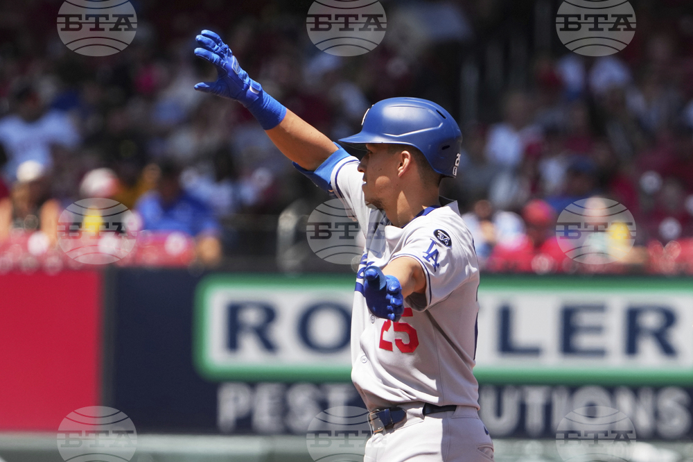 Dodgers Cardinals Baseball