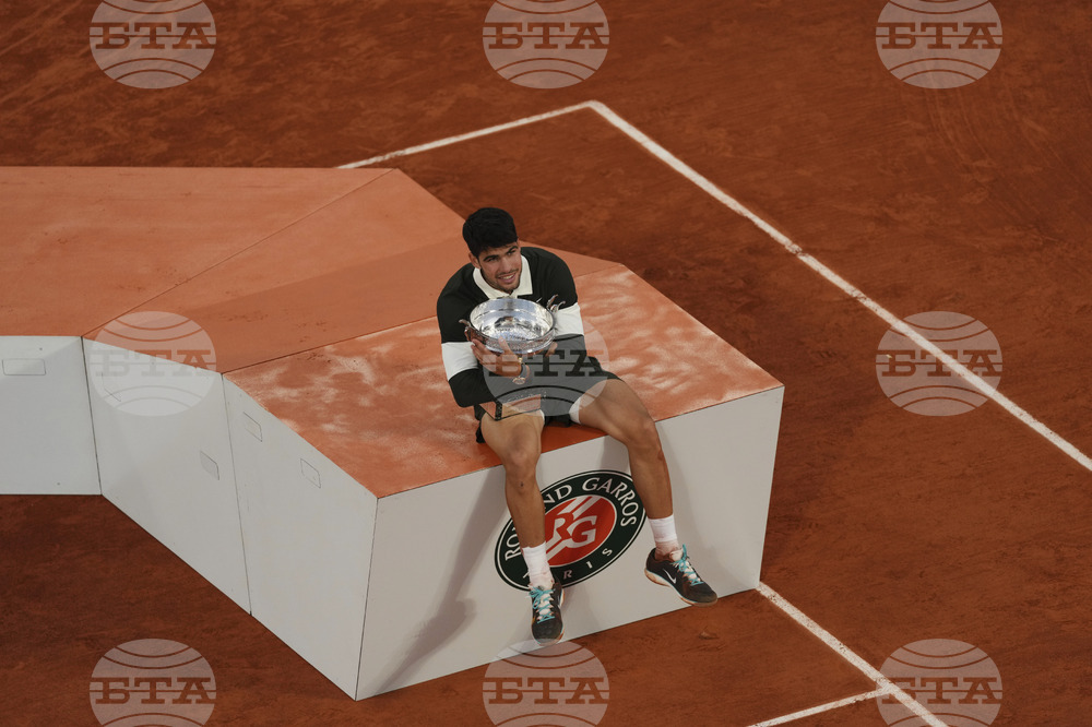 Шампионът от Откритото първенство на Франция по тенис Карлос Алкарас нарече "привилегия" участието си във финала срещу Яник Синер