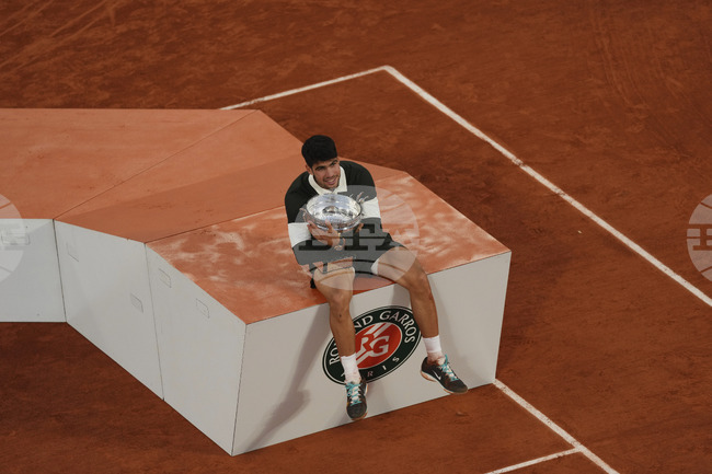 Шампионът от Откритото първенство на Франция по тенис Карлос Алкарас нарече "привилегия" участието си във финала срещу Яник Синер