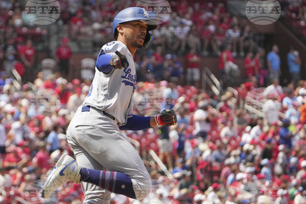 Dodgers Cardinals Baseball