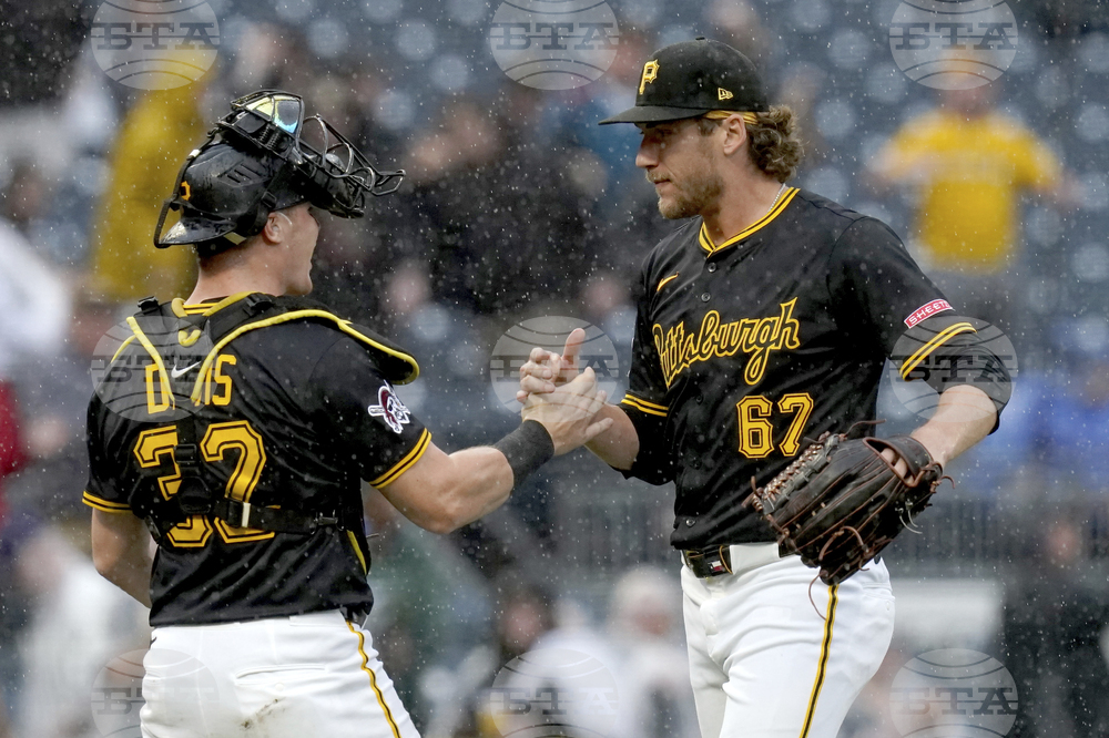 Phillies Pirates Baseball