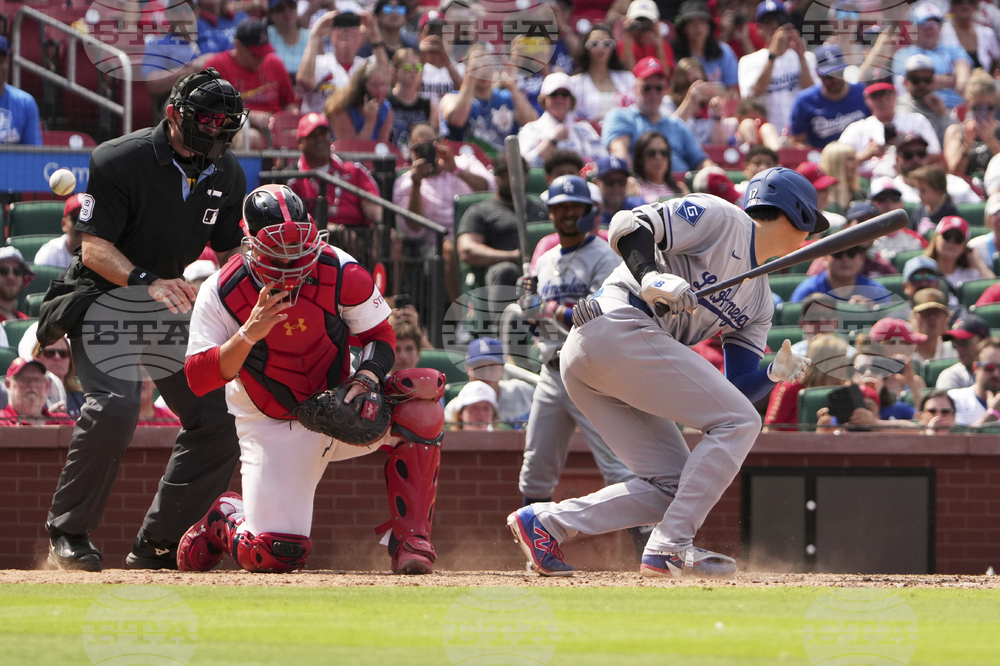 Dodgers Cardinals Baseball