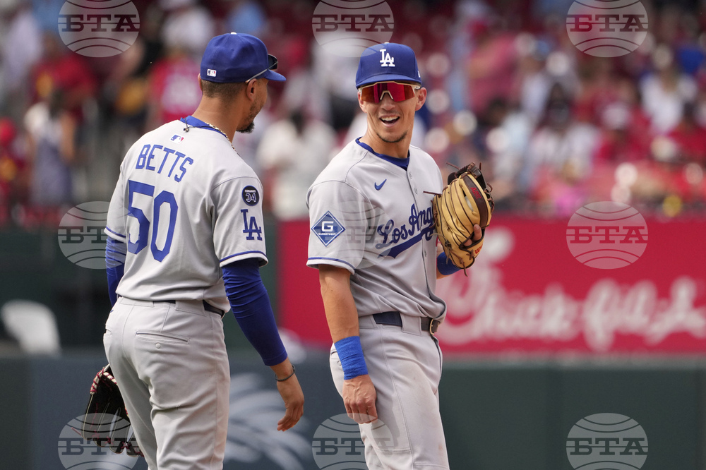 Dodgers Cardinals Baseball