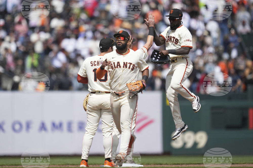 Braves Giants Baseball