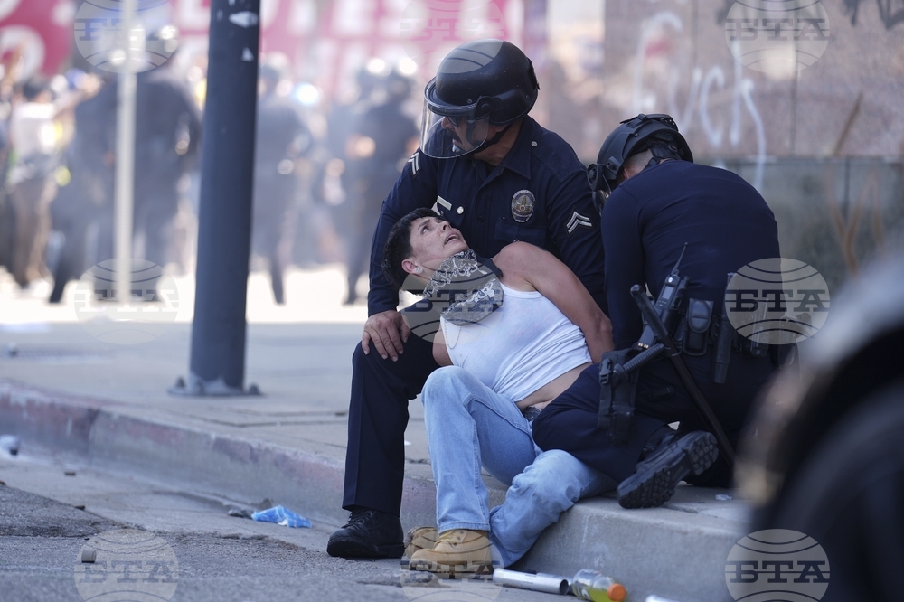 APTOPIX Immigration Raids Los Angeles