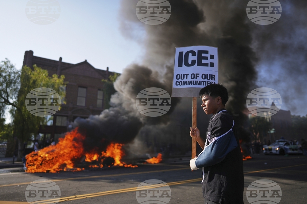 APTOPIX Immigration Raids Los Angeles