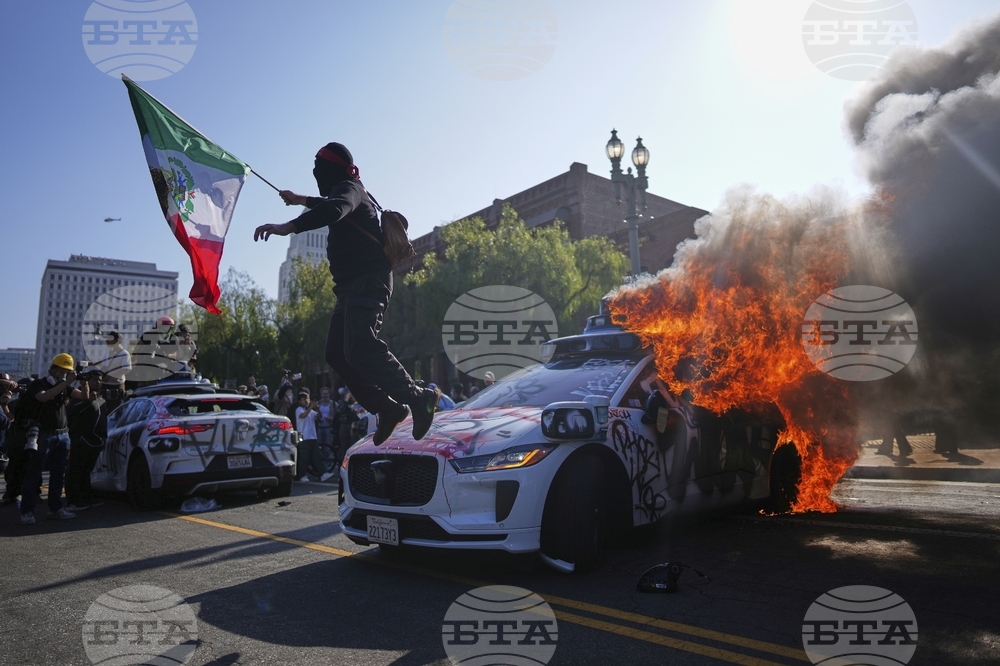 APTOPIX Immigration Raids Los Angeles