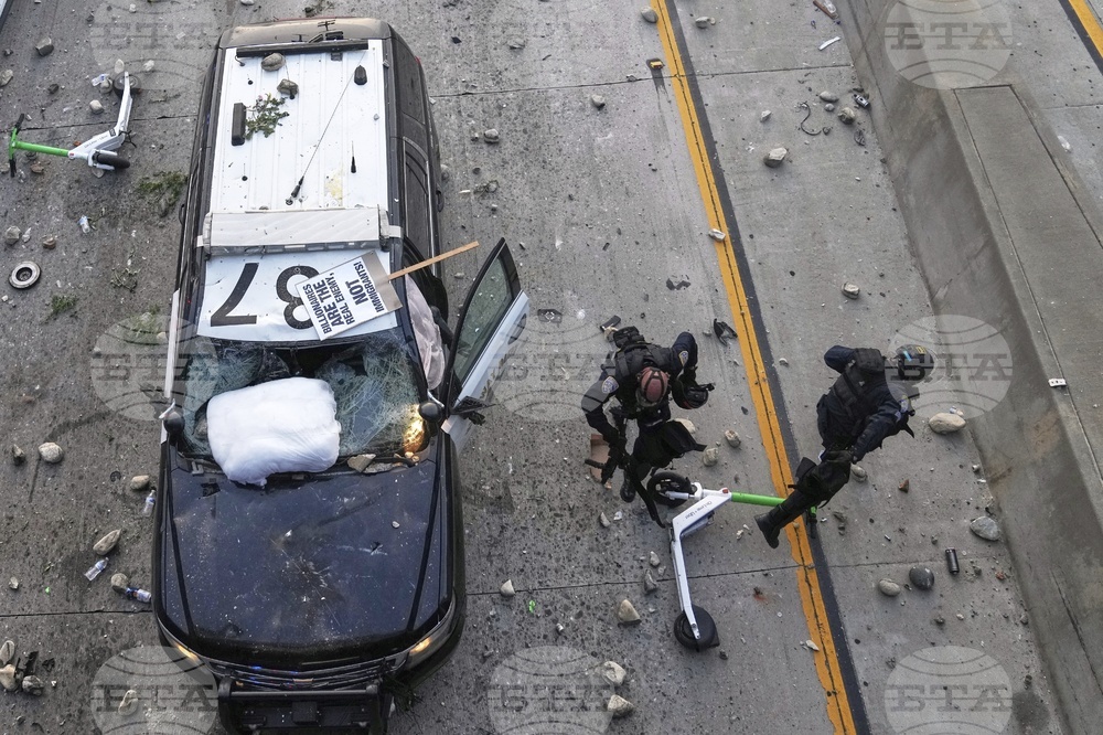 APTOPIX Immigration Raids Los Angeles