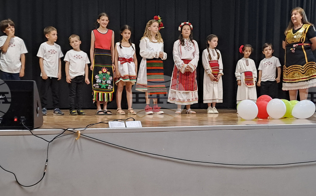 Българското неделно училище „Иван Вазов“ и Хърватско-българското дружество участваха на фестивал в Загреб