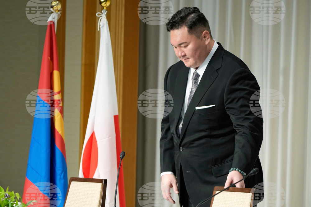 Japan Sumo Hakuho Resignation