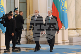 Казахстан - Румен Радев - официално посрещане
