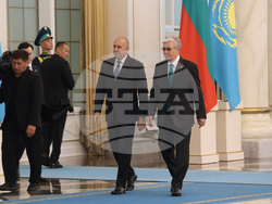 Казахстан - Румен Радев - официално посрещане