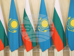 Казахстан - Румен Радев - официално посрещане