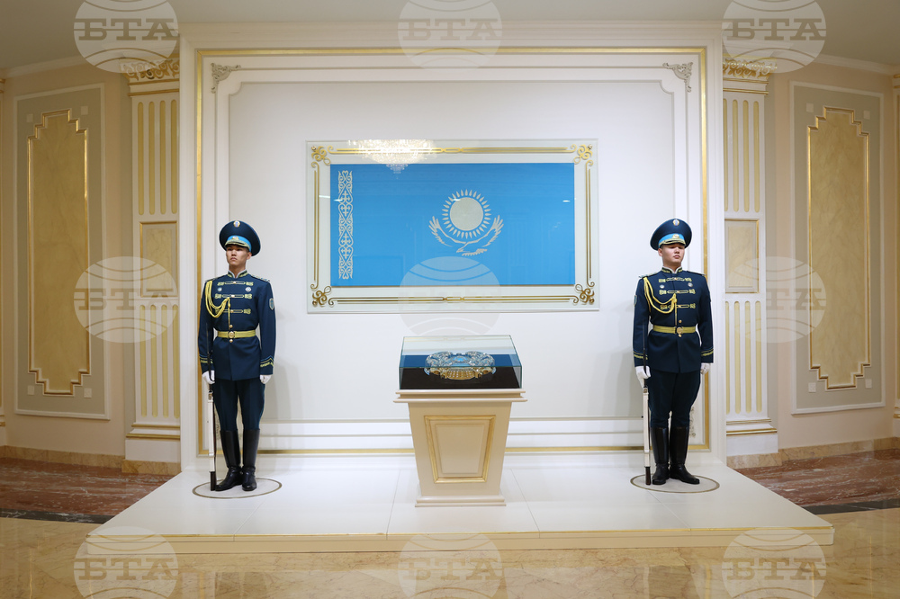 Казахстан - Румен Радев - официално посрещане