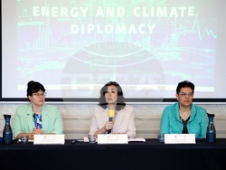 Международен семинар „Енергийна и климатична дипломация“