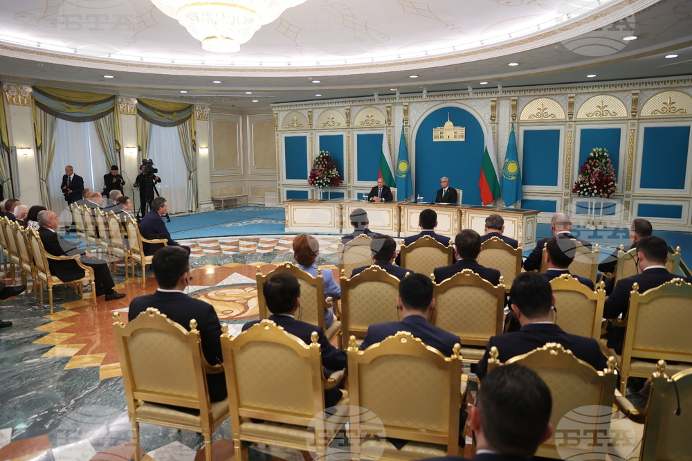 Казахстан - Касъм-Жомарт Токаев - Румен Радев  - двустранни документи  - подписване