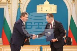 Казахстан - Касъм-Жомарт Токаев - Румен Радев  - двустранни документи  - подписване