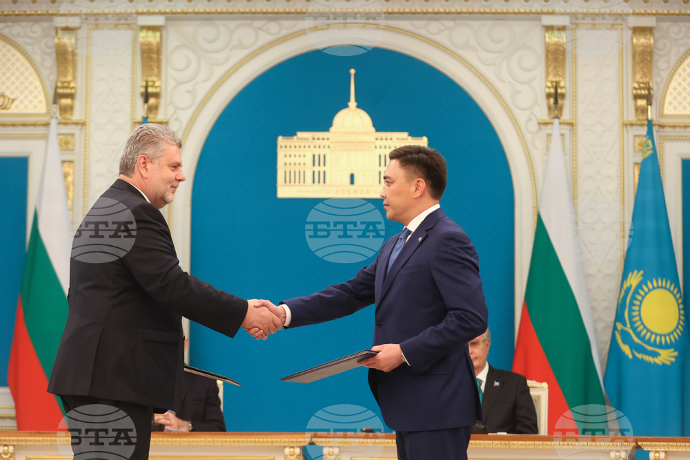 Казахстан - Касъм-Жомарт Токаев - Румен Радев - двустранни документи - подписване