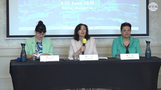 Участници от 18 държави се включват тази година в международния семинар „Енергийна и климатична дипломация“ на Дипломатическия институт в България