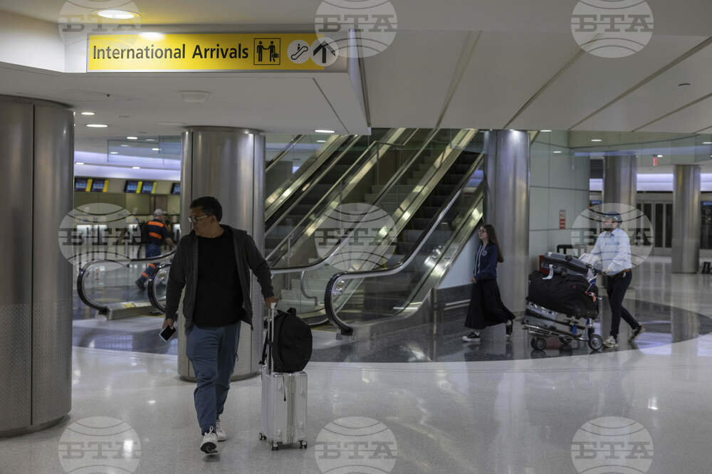 Travel Ban Airport New York