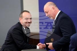 Министерски съвет - подписване - меморандуми за сътрудничество