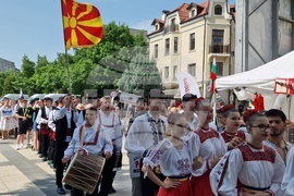 Монтана - празник на града - шествие - водосвет