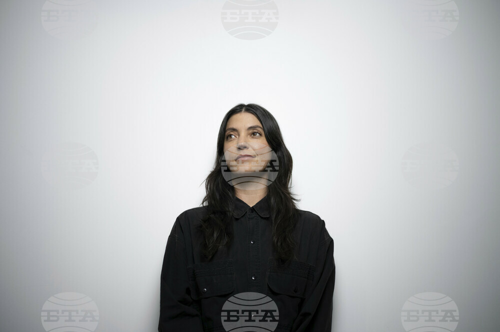 Sharon Van Etten Portrait Session
