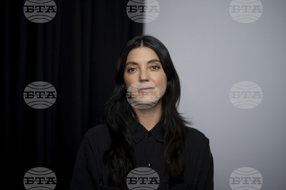 Sharon Van Etten Portrait Session
