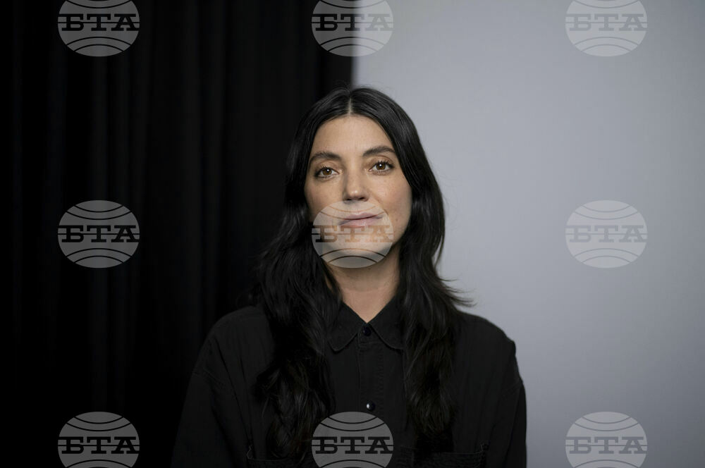 Sharon Van Etten Portrait Session