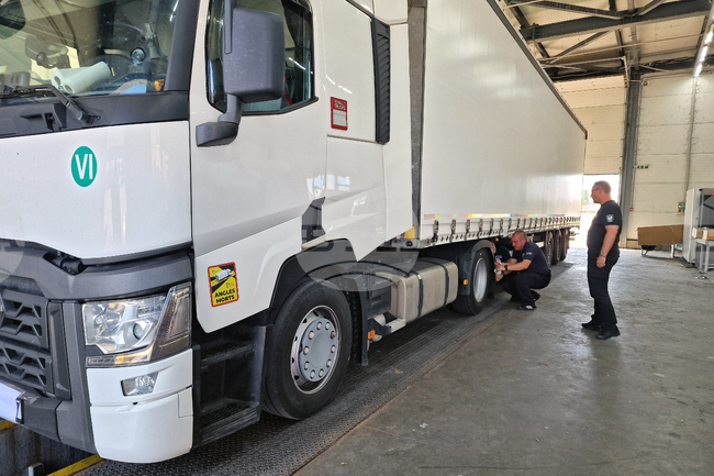  Превозвачите носят отговорност да знаят какъв отпадък транспортират и да притежават необходимите документи, напомниха от екоминистерството