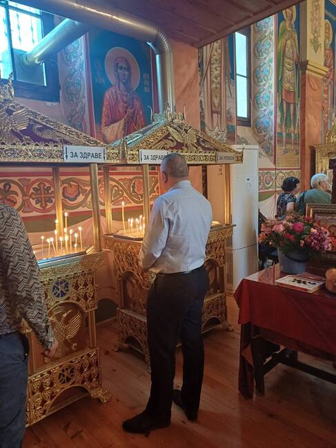 Кметът на община Сливен Стефан Радев беше гост на двойния празник на Крушаре