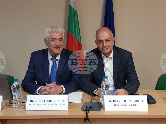 Няма бизнес без икономическа свързаност, обяви Кирил Добрев по време на форум за транспортна свързаност в Кюстендил