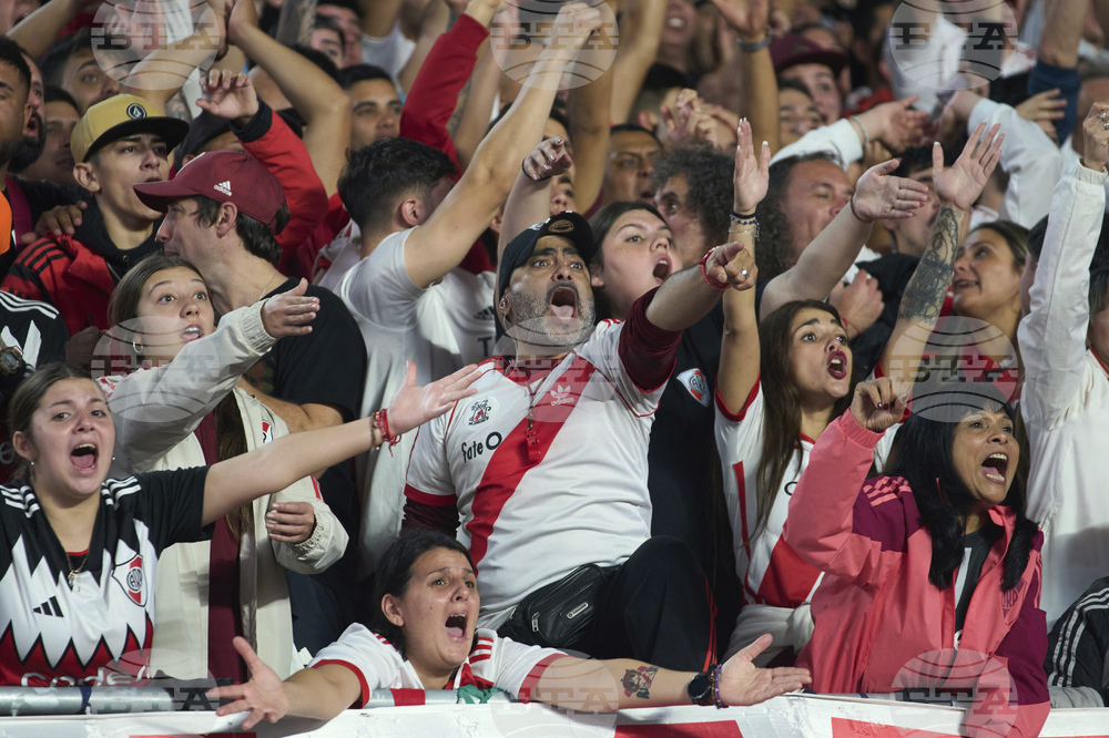 Argentina Soccer Fans
