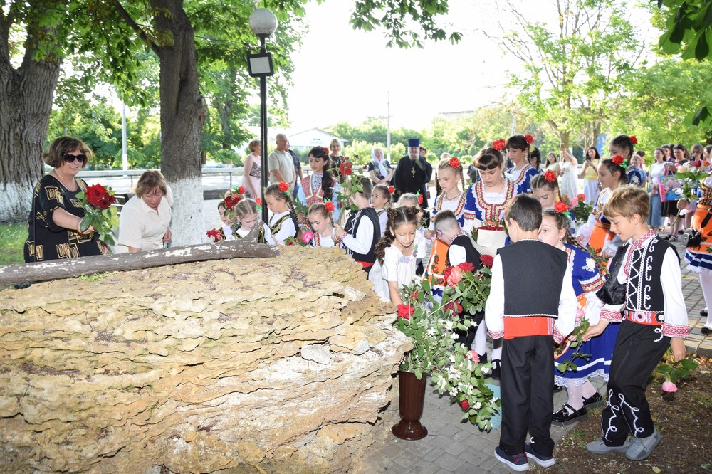 Българското село Камчик в Бесарабия, Украйна, отбеляза 194 години от основаването си