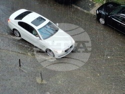 Румъния - Букурещ - буря