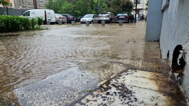 Всички училища в румънския окръг Констанца ще бъдат затворени в сряда заради очакваното лошо време