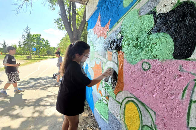 Сливен - „Изкуство срещу вандализъм“ - ученици - графити