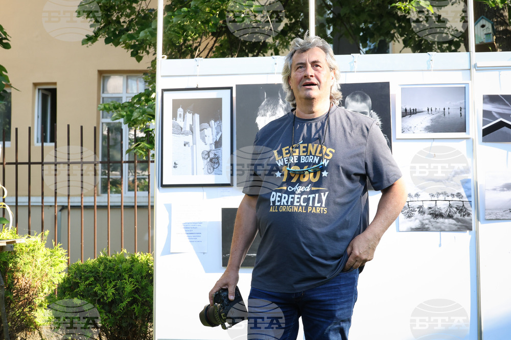Бургас - фотографска общност - благотворителна изложба