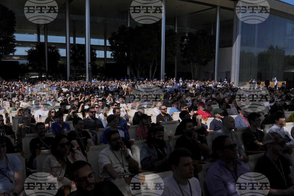 Apple Showcase