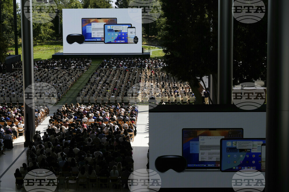 Apple Showcase