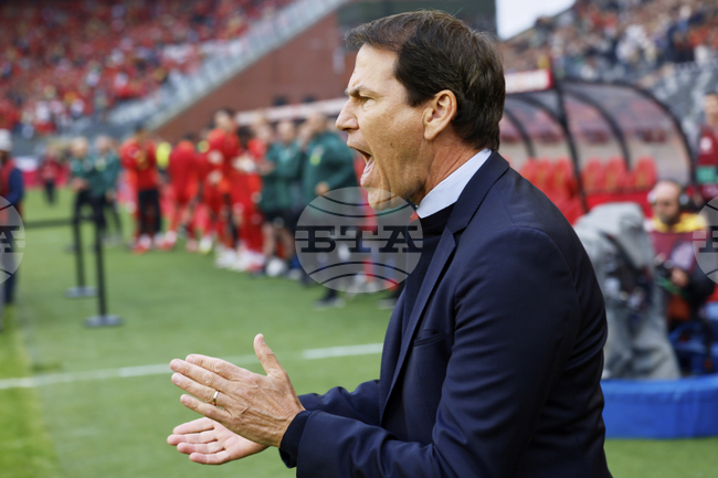 Треньорът Руди Гарсия опитва да освежи състава на Белгия преди световните квалификации 