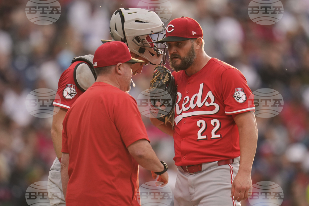 Reds Guardians Baseball