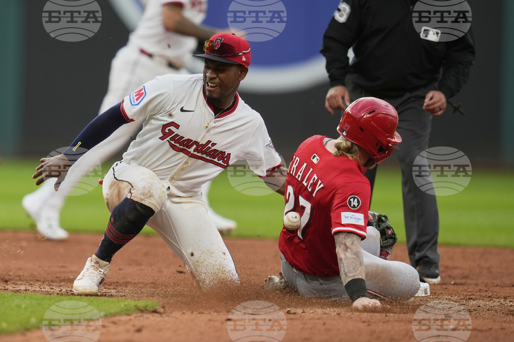 Reds Guardians Baseball