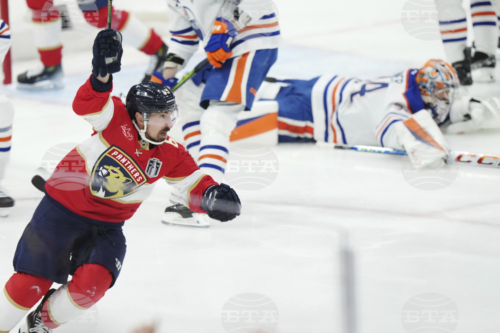 Stanley Cup Oilers Panthers Hockey